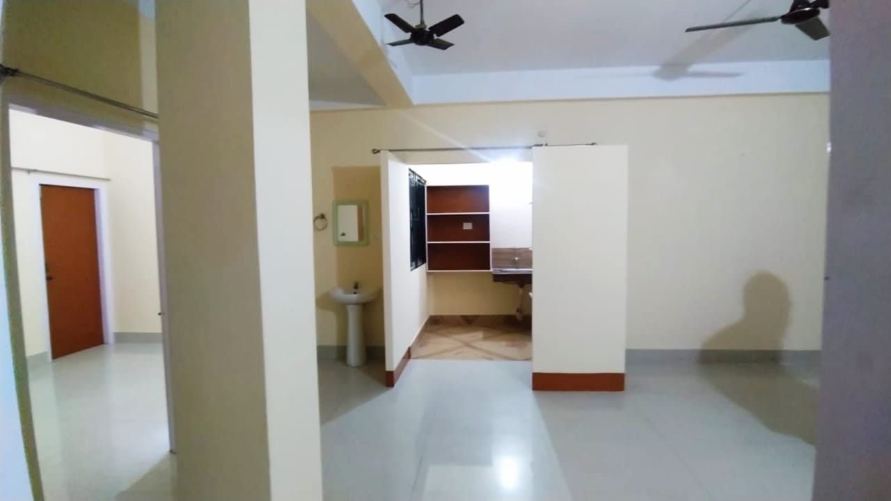 Unfurnished 3bhk in Tripura Rd, Jayanagar Chariali, Resham Nagar, Khanapara, Guwahati, Assam, India for Rent